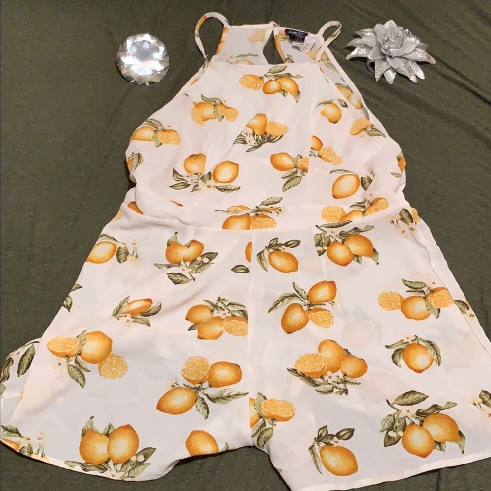 NWT Rue 21 Romper
